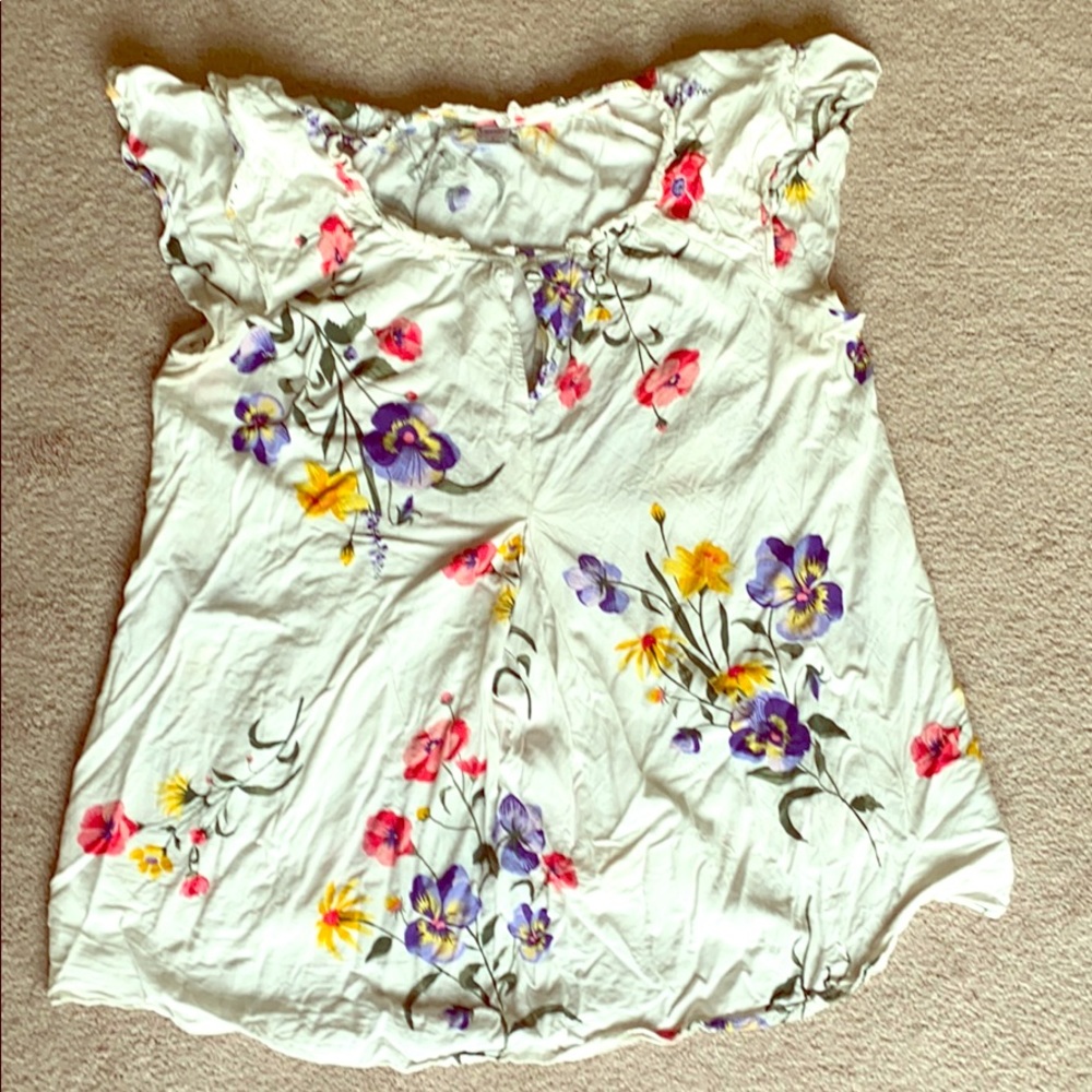 Old navy maternity blouse